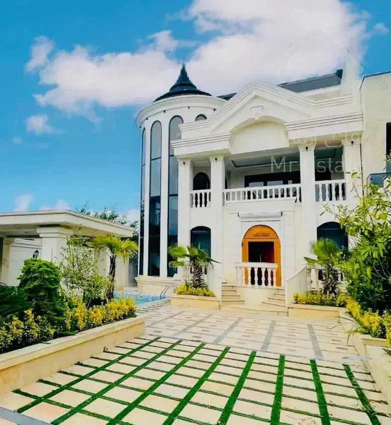 عمارت مجلل قلب سعادت آباد مخصوص خاص پسندان