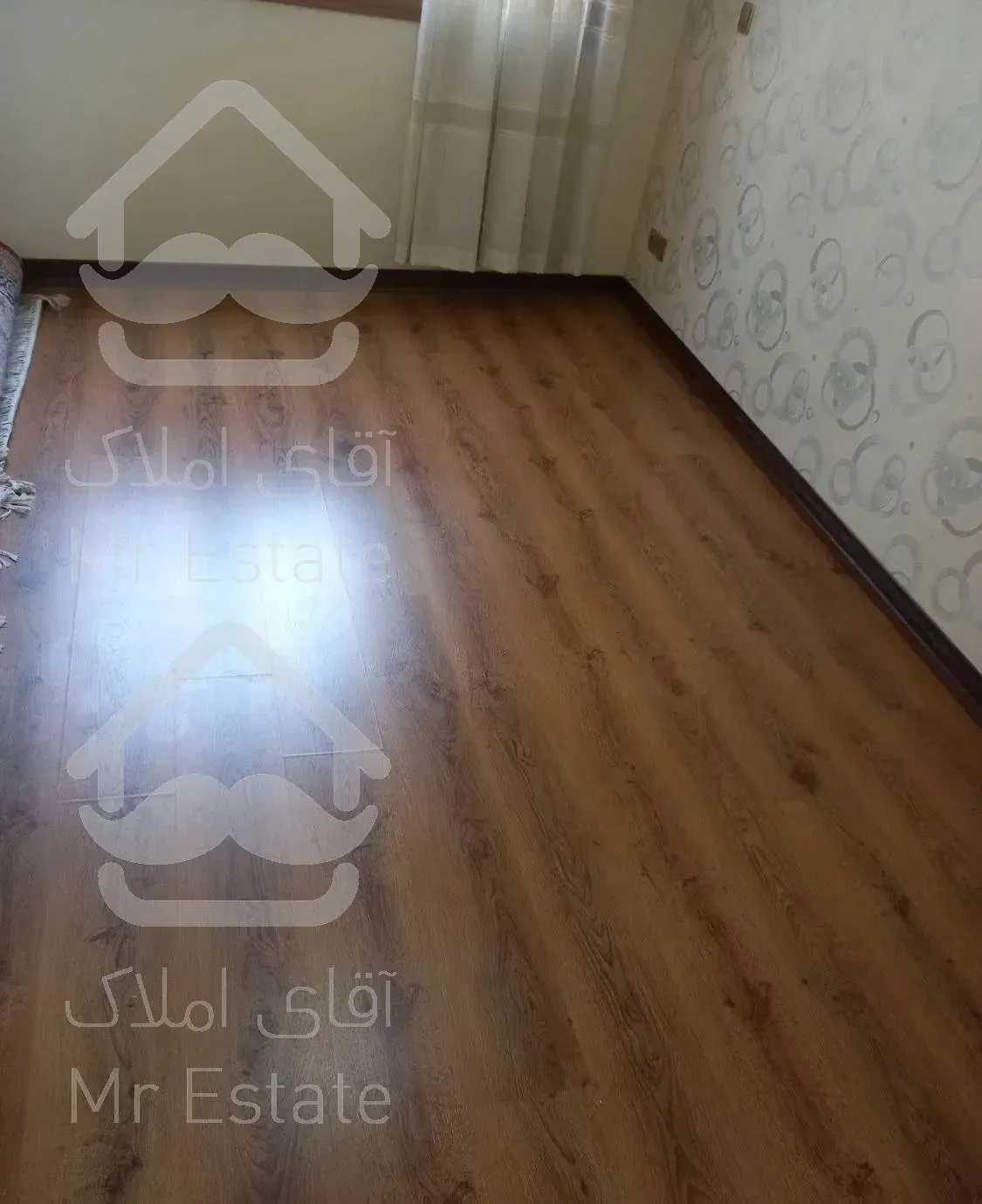 ۱۴۱متر ۳خواب لابی مبله مستر  تخلیه قابل تبدیل