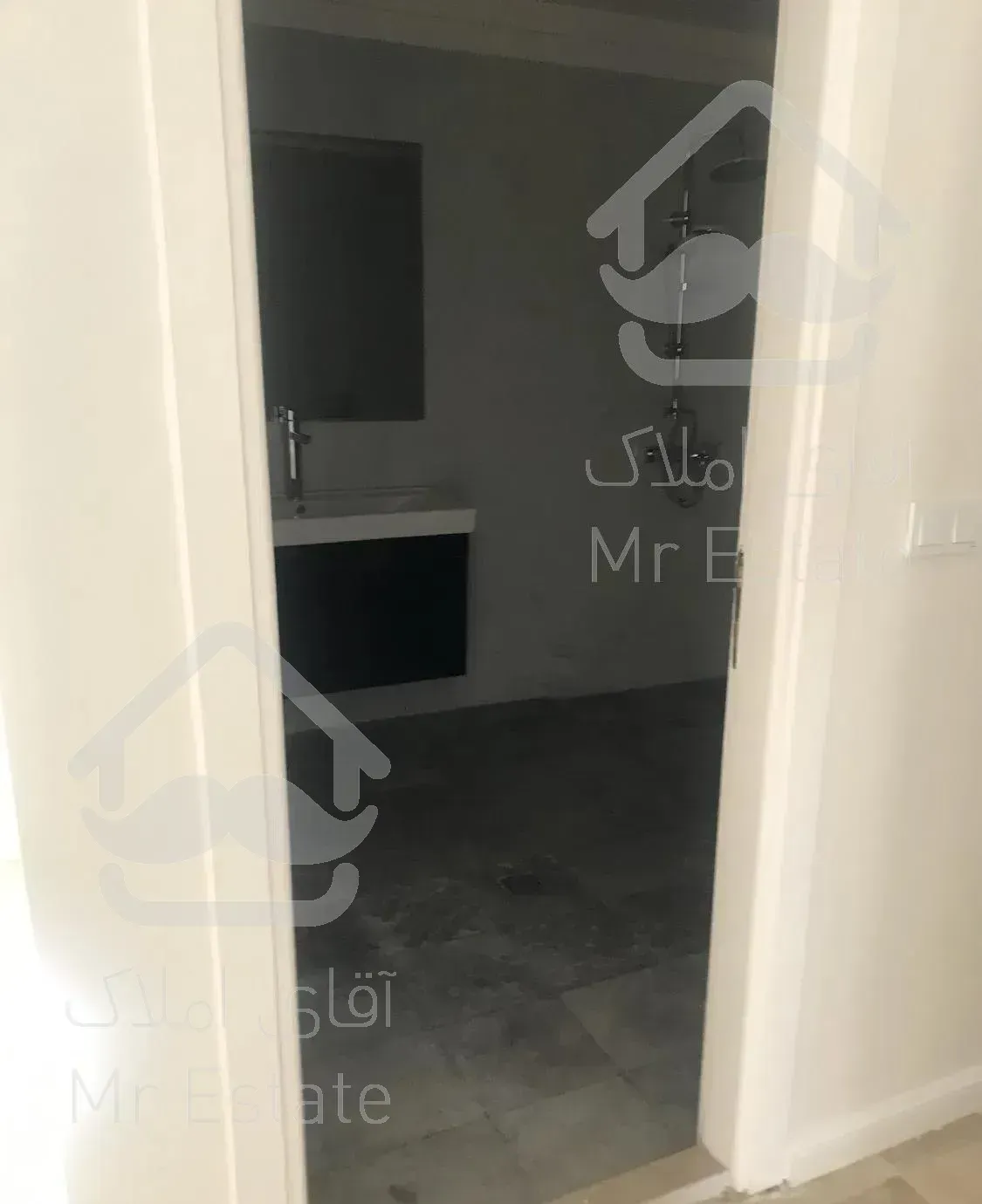 ١١٦مترآپارتمان٣سال ساخت کلید نخورده