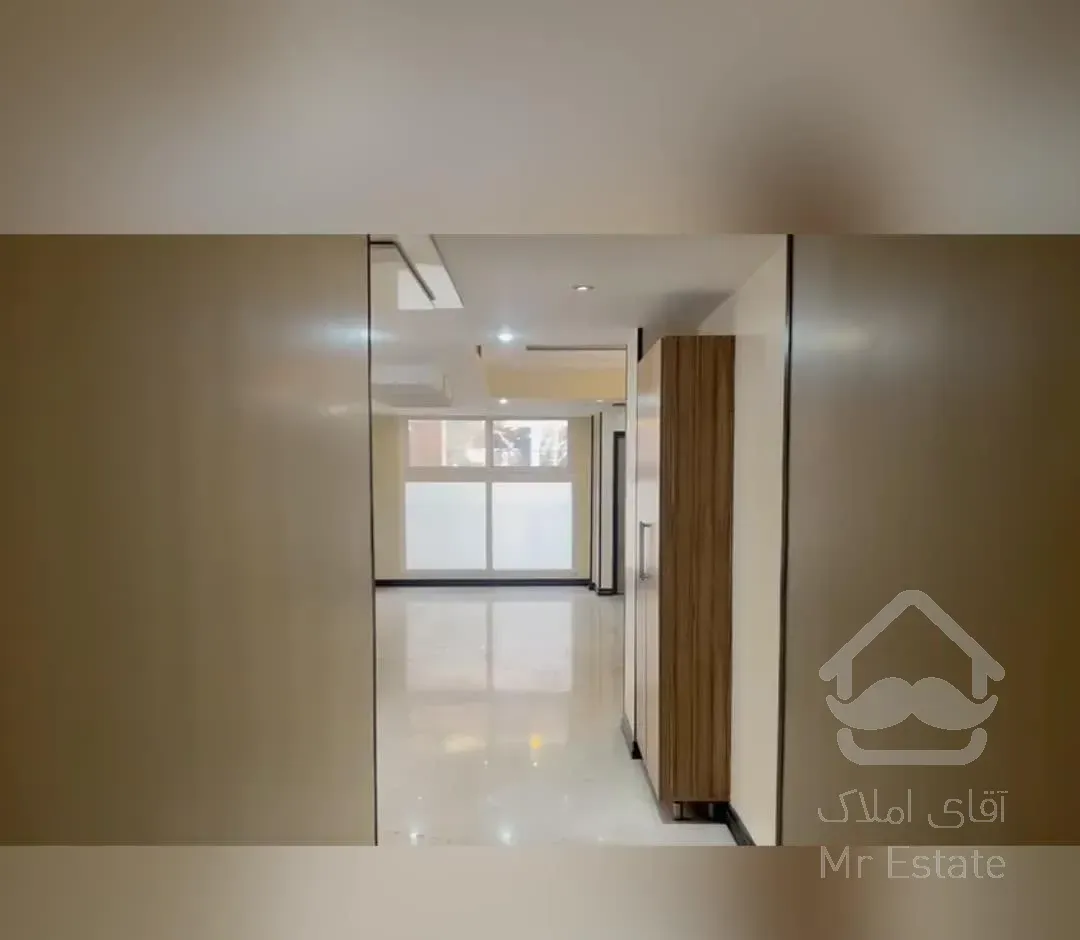 فروش آپارتمان ۱۳۰ متری ۲ خوابه در سعادت‌آباد