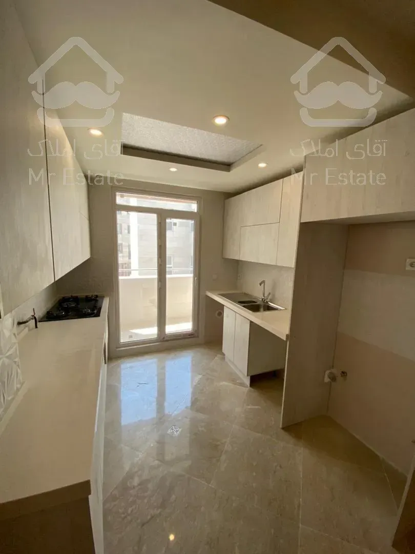 ۷۰متر دو خواب نوساز. مشاعات ابی