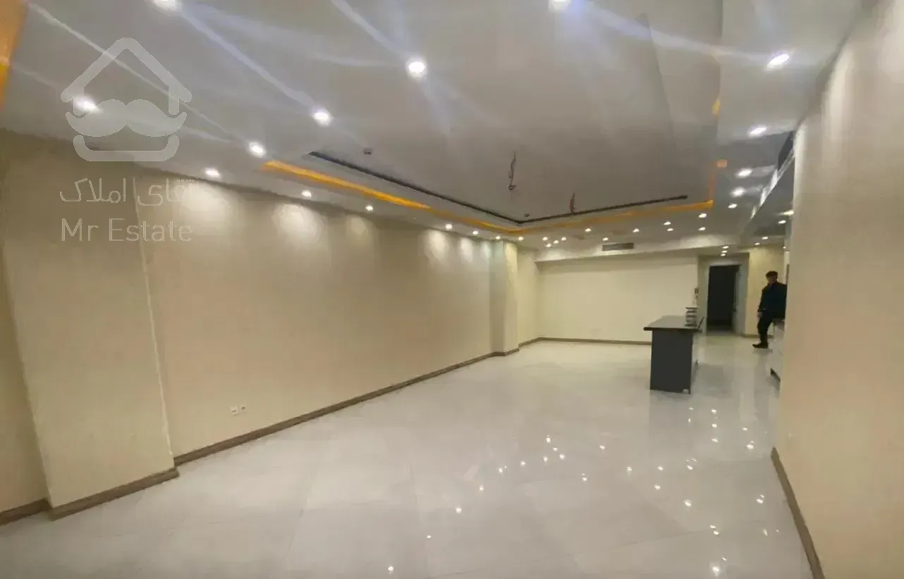 آپارتمان ۱۳۰ متری