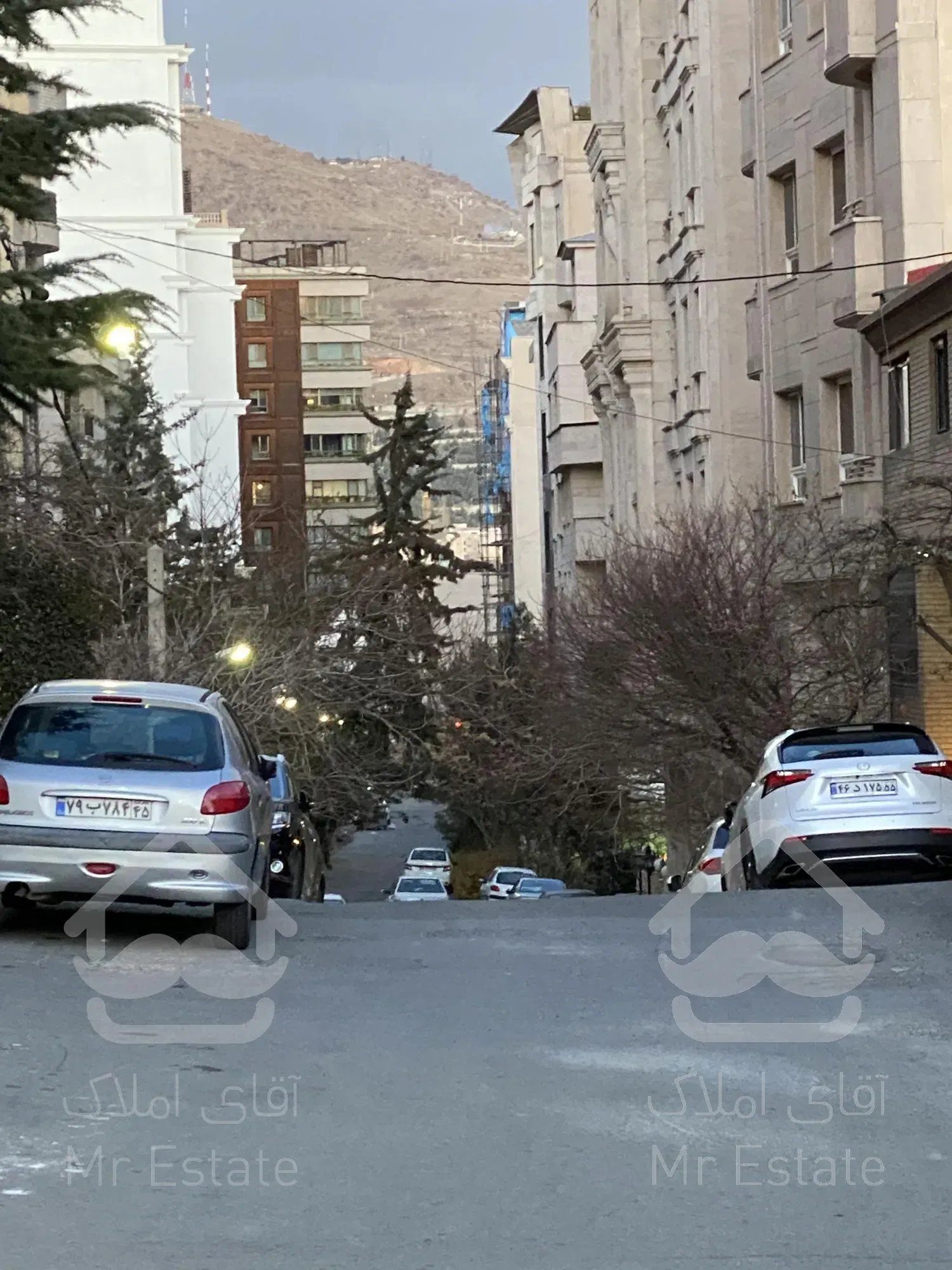 زعفرانیه تاپ لوکیشن - فروش  ۶۸۰ متر کلنگی تک مالک