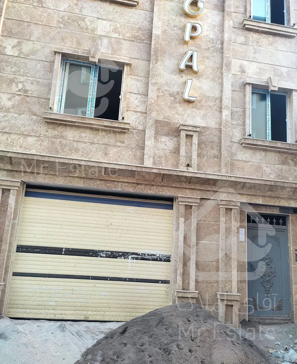 75متری/صفر کلید نخورده/نورگیر/خ رستمیان