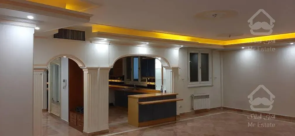 آپارتمان ۱۵۸ متری/۳خوابه/فول بازسازی شده/فول امکانات/میرعلی.