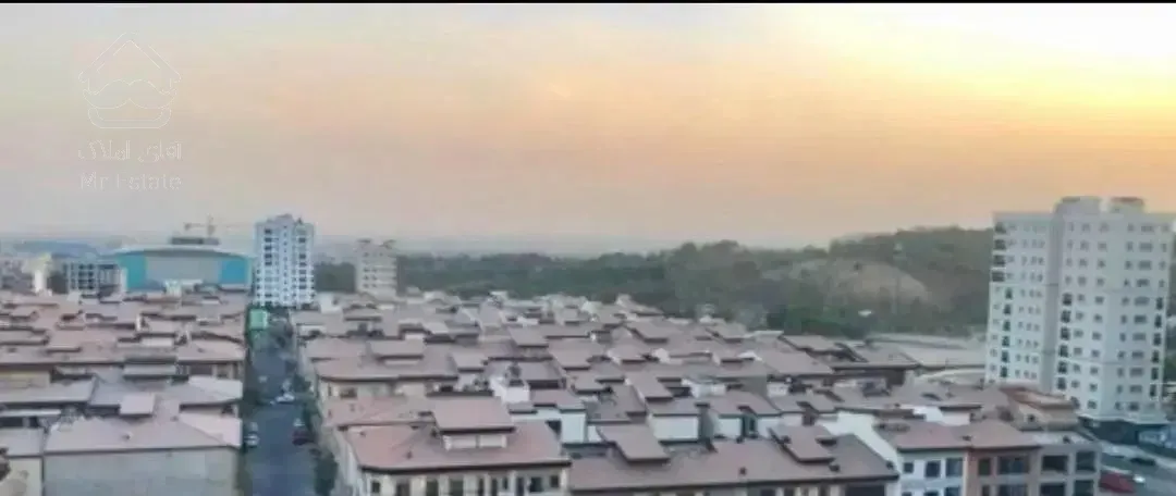 واحد ۱۴۰متری/ دوخواب /کوهک /تراس قابل چیدمان