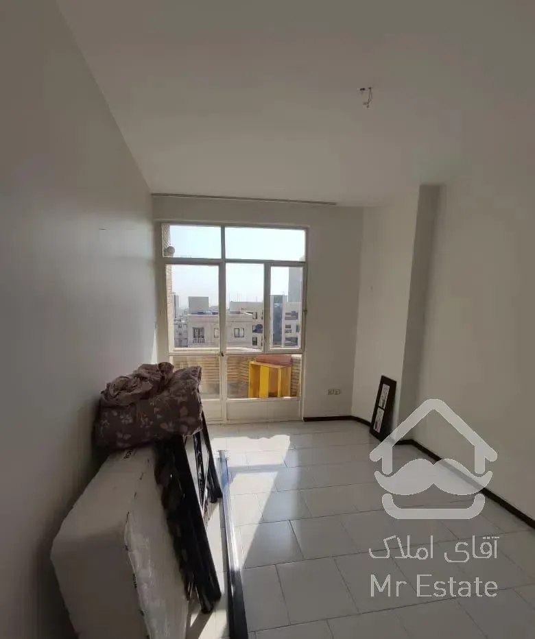 ۱۳۰متر/۳خواب/آکواریوم نور/۲پارکینک