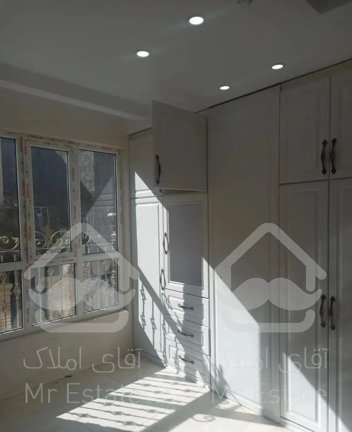 آپارتمان ۱۰۰ متری دو خوابه خوش نقشه فول امکانات