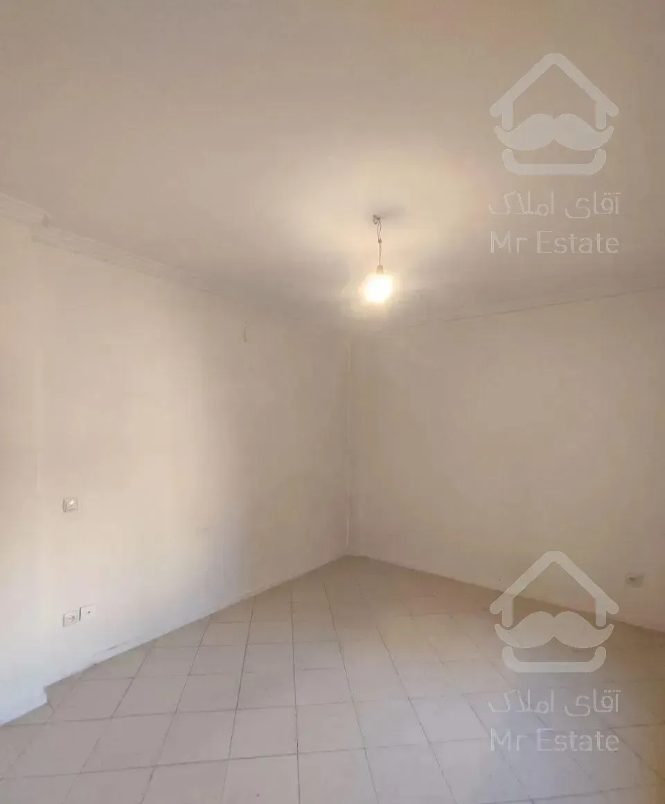 113 متر دروس بلوار شهرزاد شریعتی