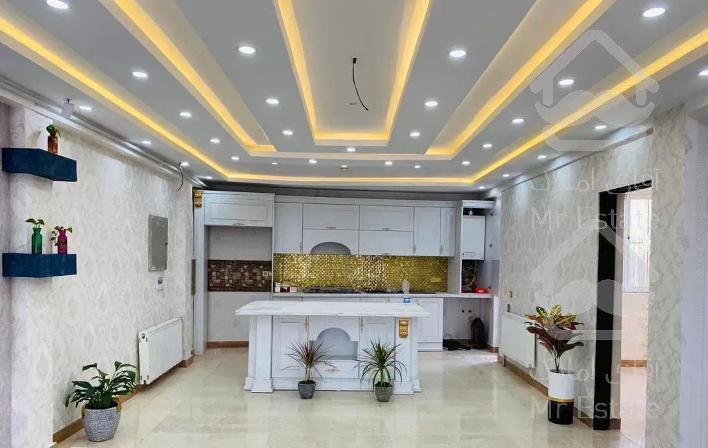 ویلا۲۱۰متری/سنددار/ساحلی زیبا کنار