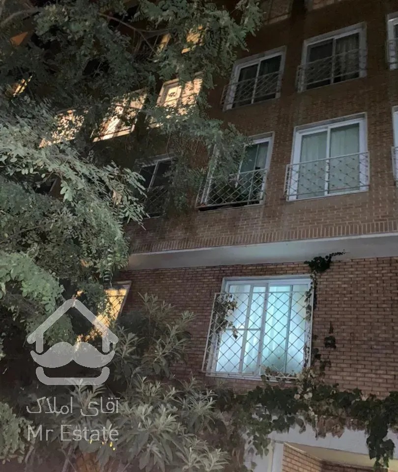 اپارتمان ٨٠ مترى تخلیه