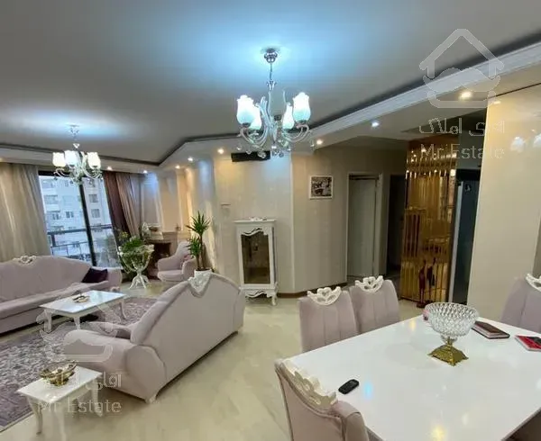 ۹۰ متر شمال کاشانی سالن پرده خور