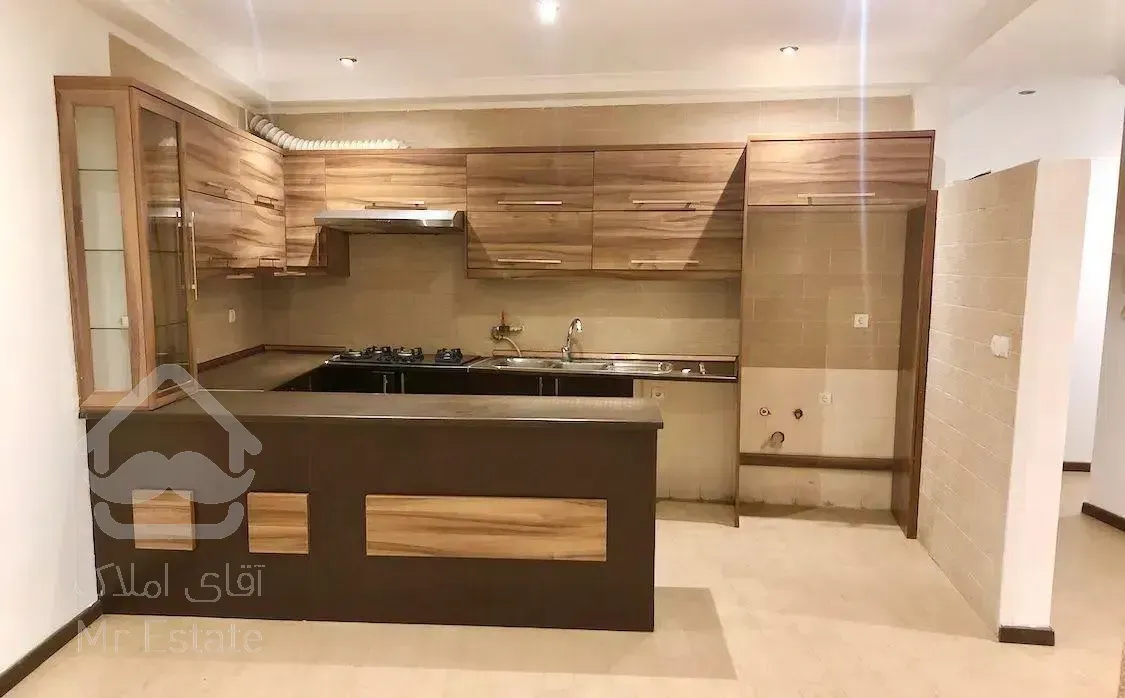 رهن اجاره خانه طبقه پایین ۱۰۰ متر ۲خوابه رادیودریا