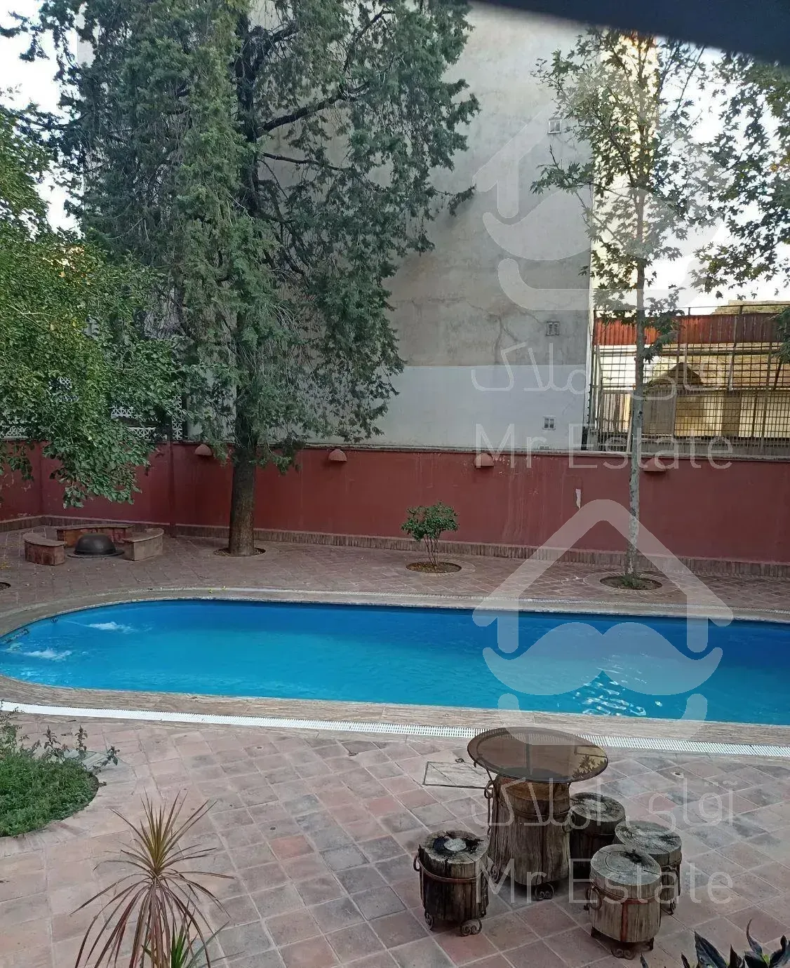 ۲۰۰ متر مبله / کامرانیه شمالی / مشاعات آبی فعال