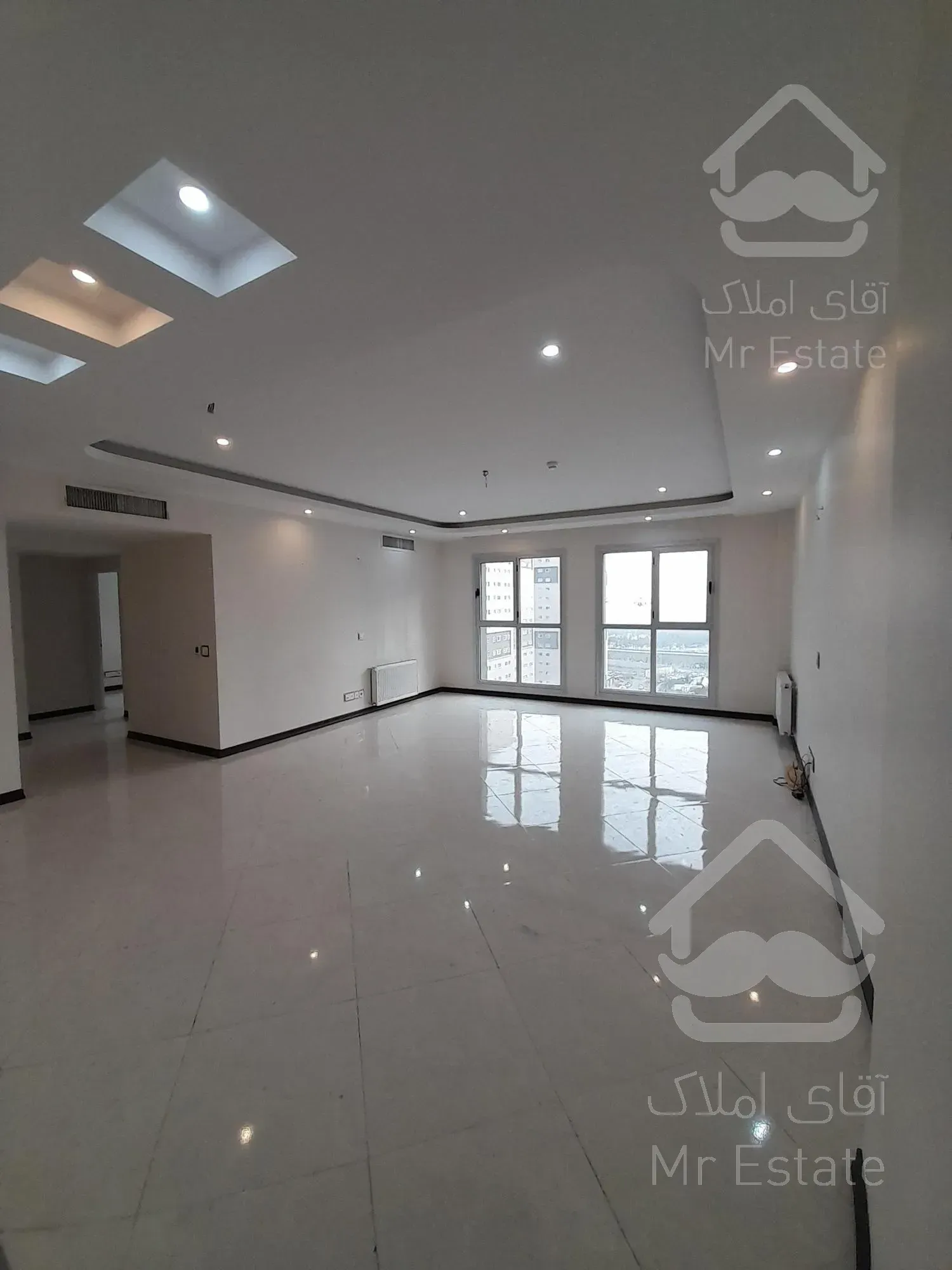 118متری 2 خواب دریاچه چیتگر