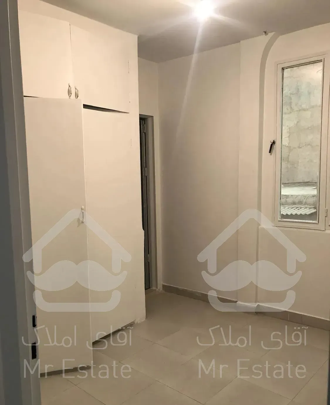 آپارتمان 48 متری میدان شوش با پارکینگ و انباری