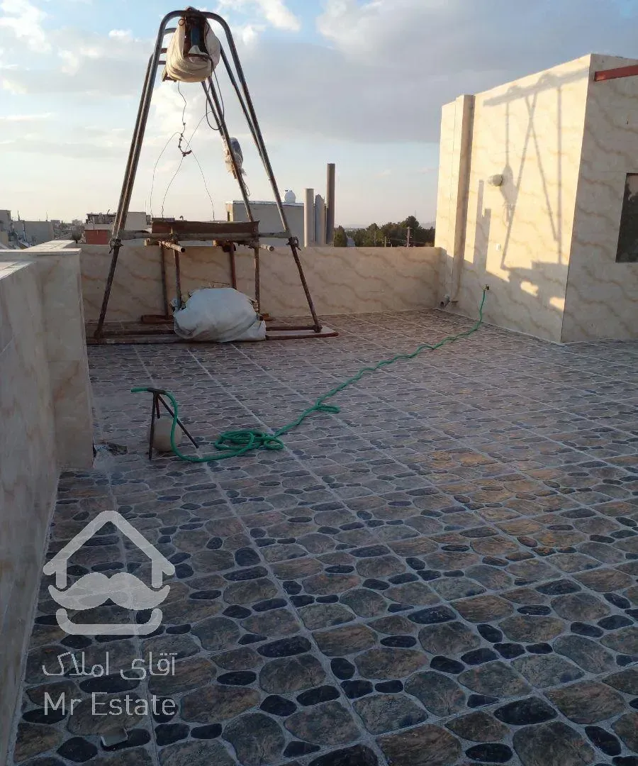 آپارتمان ۳ طبقه و ۳ واحده شهرک بوستان شهر گرگاب