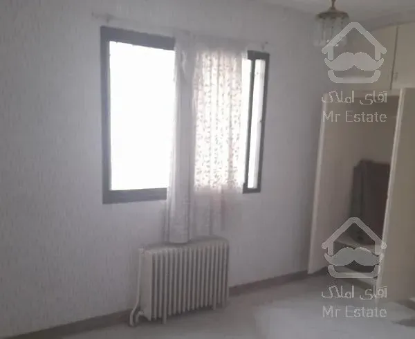 ۶۰متر آپارتمان شخصی ساز سرنبش (نورگیری )