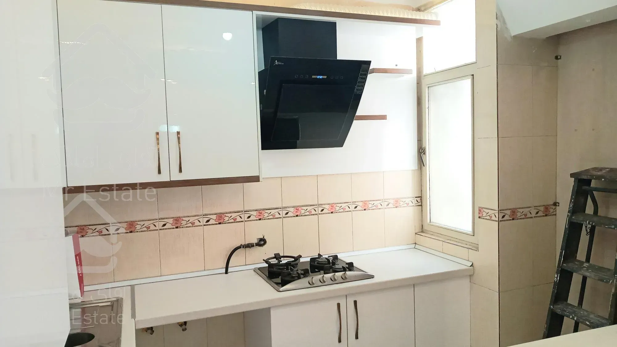 آپارتمان ۴۲ متر فردوس شرق