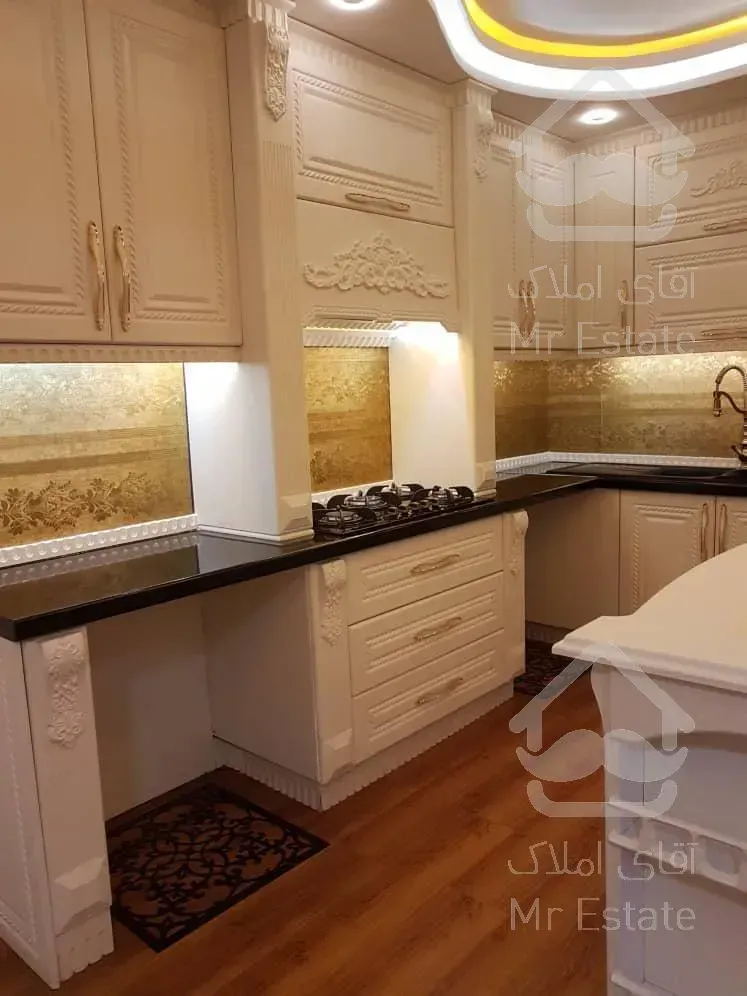 90متر 2خواب /مهندس ساز   رو به آفتاب /لوکیشن تاپ منطقه5