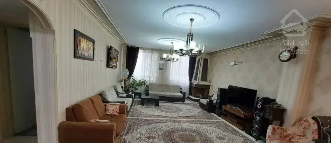 ۹۶ متر / قابلیت اداری / شاخه اصلی