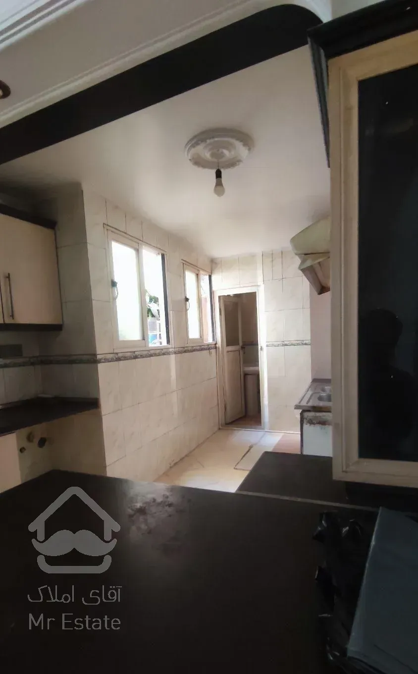 واحد70متری زیر همکف