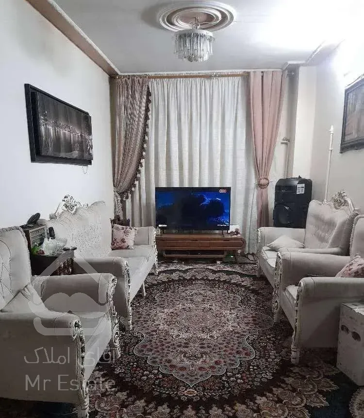 ۷۳ متری دو خوابه خوش نقشه فوری فروش