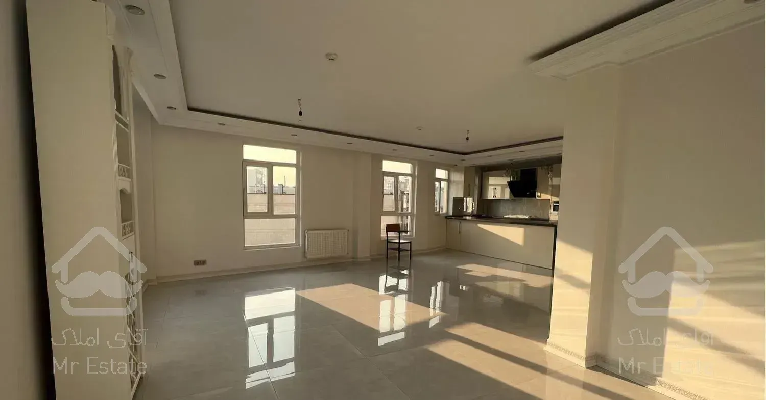 اندرزگو ۱۳۵متر/تک واحدی/غرق در نور