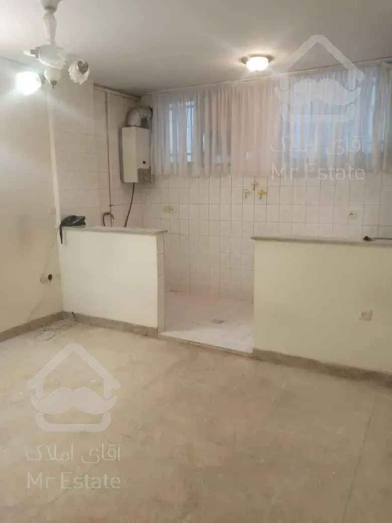 ۳۳متر،زیر همکف ،بوستان