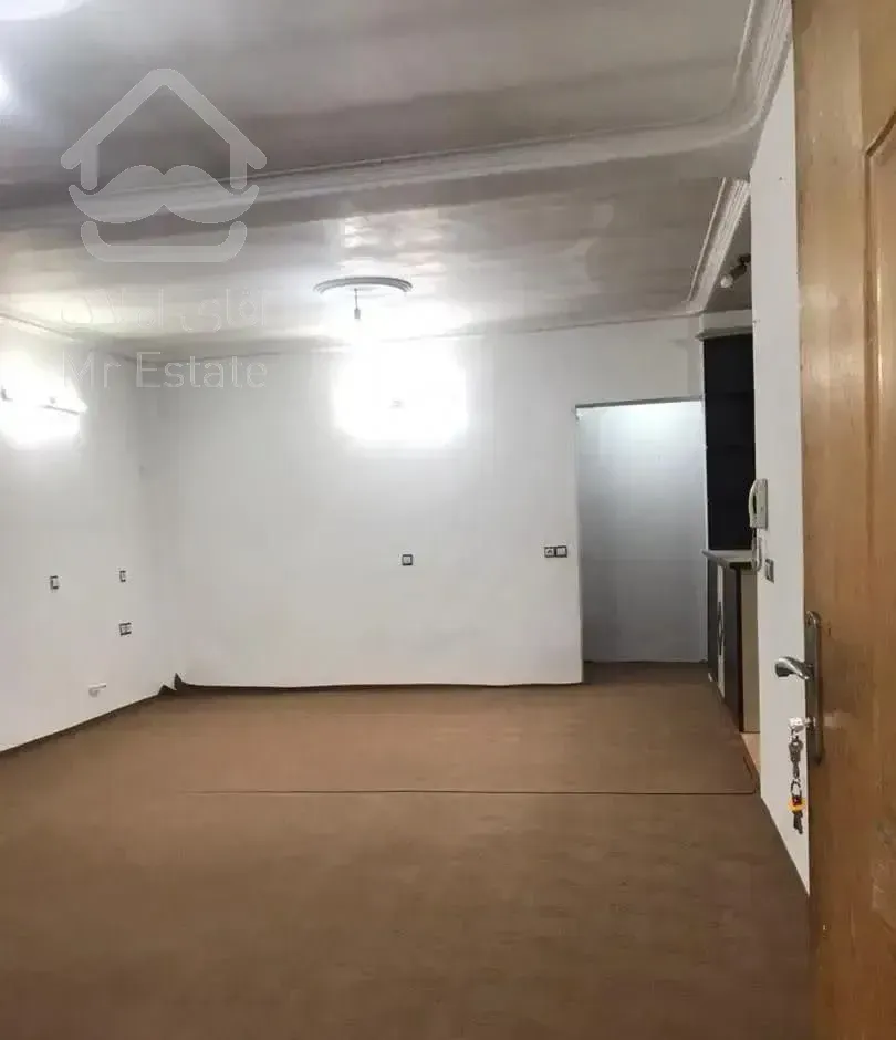 اجاره ویلا روستایی/ حیاط دار  زیر قیمت