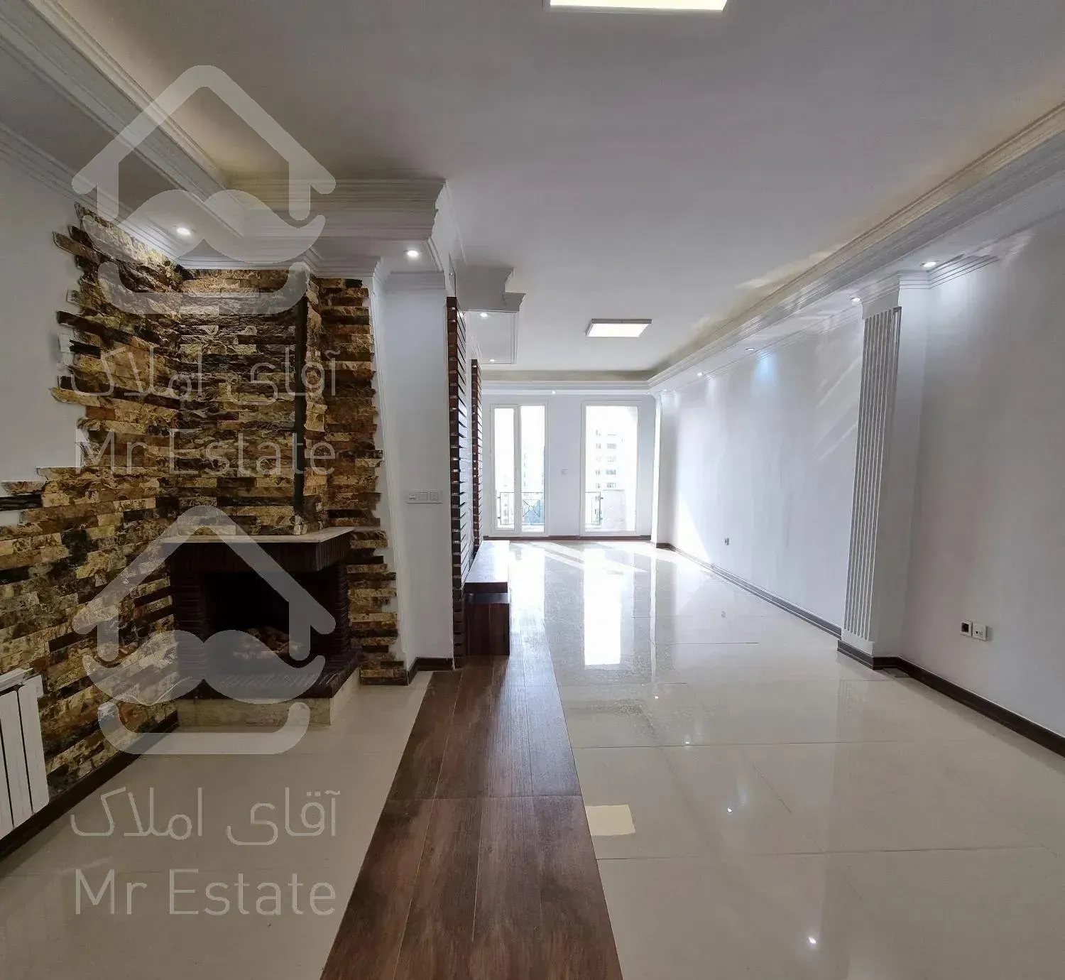 ۹۶ متر ازگل**نوسازی و دیزاین شده**