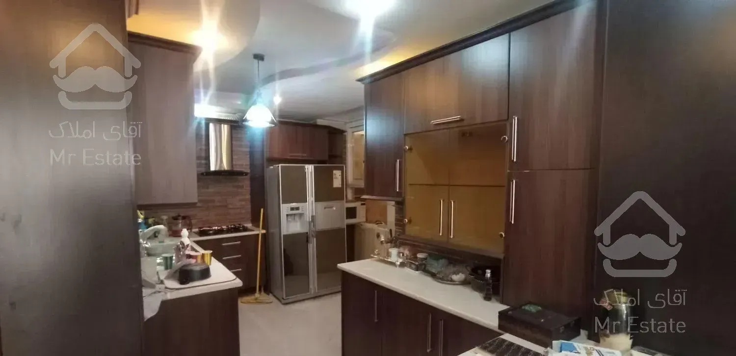 هروی ۱۳۵ متر سه خواب رو به آفتاب