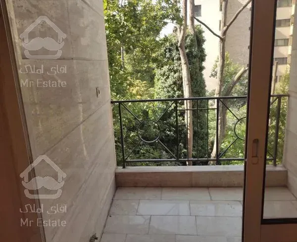 ویلا باغ  310متر 4خواب نیاوران