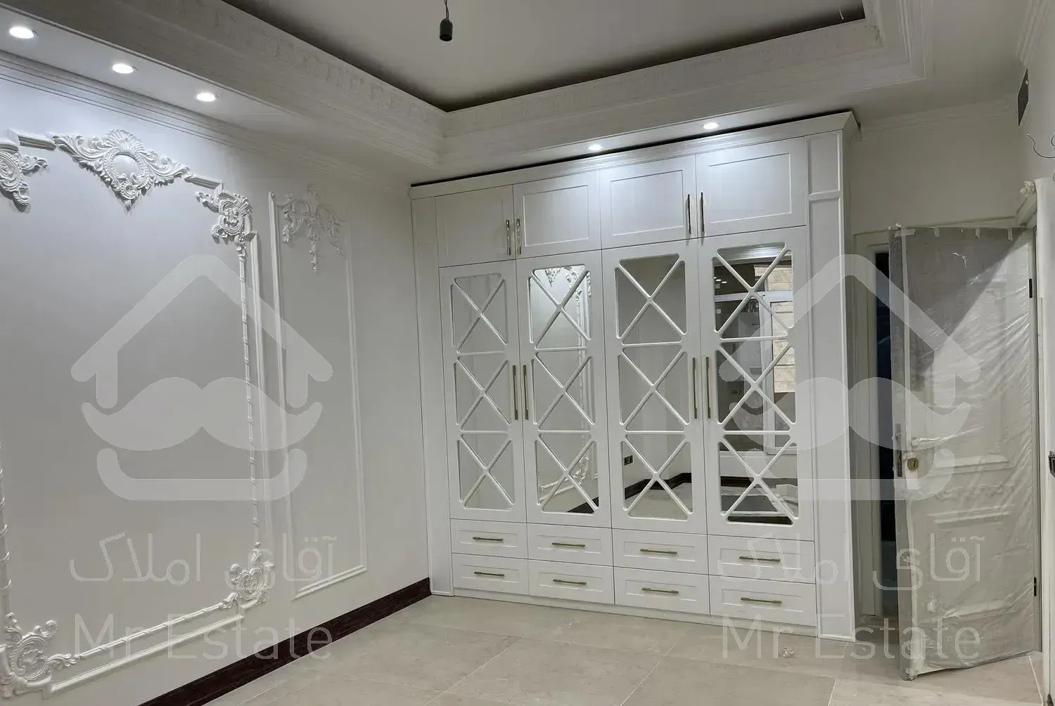 260 متر کلیدنخورده فاخر و مجلل