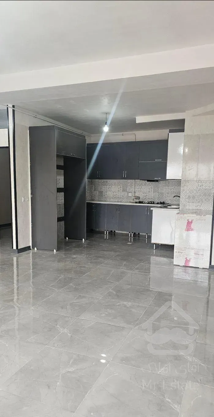 اپارتمان ۱۰۷ متری نوساز فول امکانات در بلوار شورا