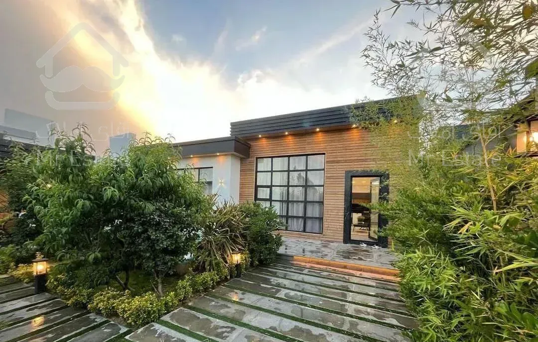 ویلاباغ300متری استخردار/3خواب مستر/سندششدانگ*