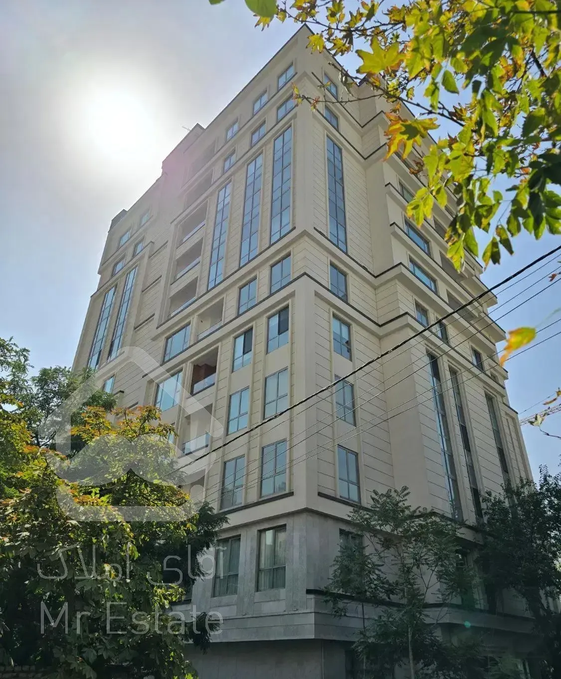 نیاوران/۳۳۰ متر/۳ جهت ویو ابدی