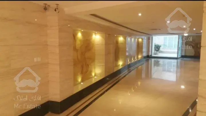 ۱۶۲متر آپارتمان در نیاوران