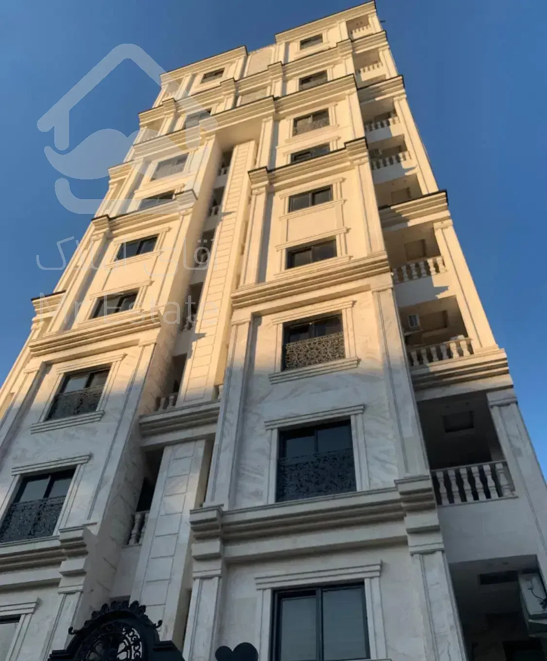 شاهکاری واقع در شریعتی ۲۲ /۱۳۰ متر ۲ خواب