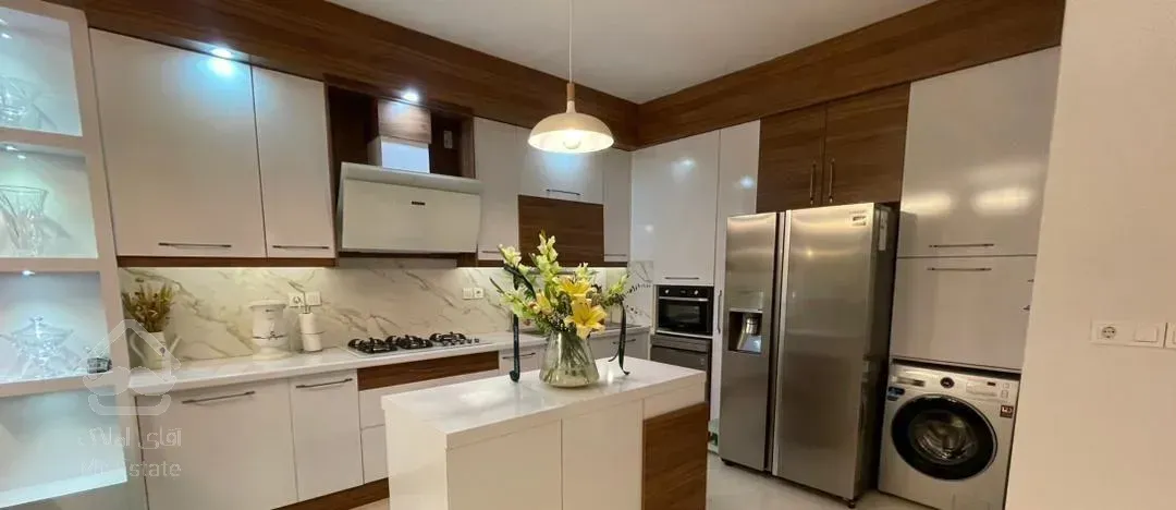 ۱۳۵متر ۳خواب بازسازی شیک قابل معاوضه اوایل هاشمیه