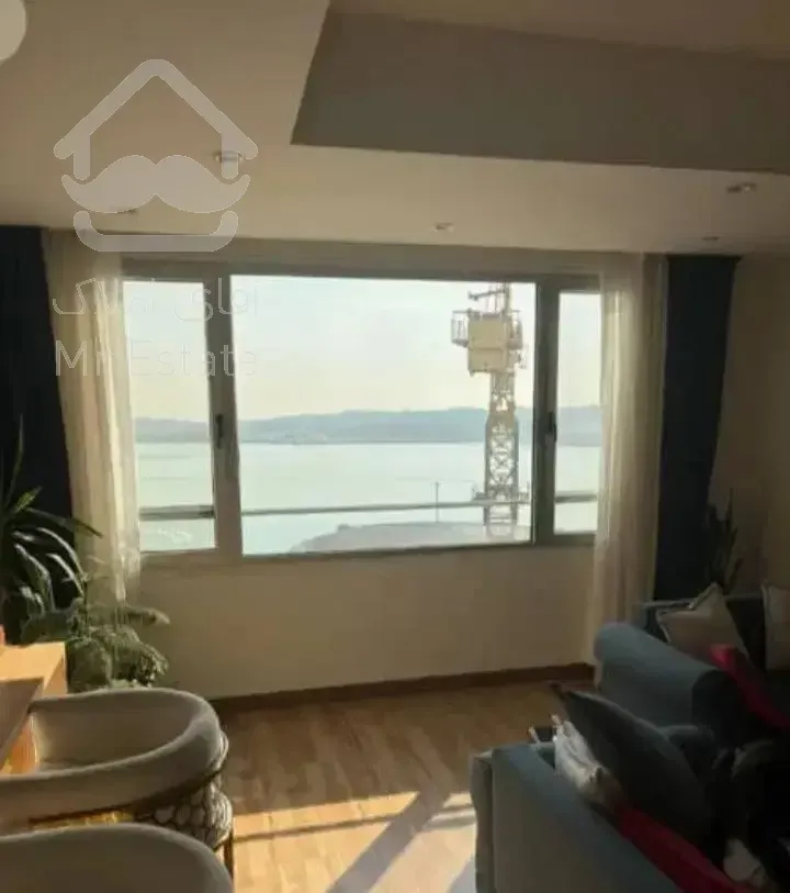 ۱۳۵متری/۳خواب/ویو دریاچه/دیزاین