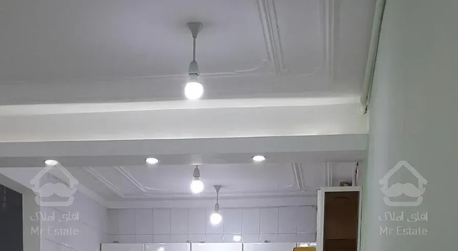 آپارتمان ٩٣ متری خیابان ١٤ غربی پادادشهر