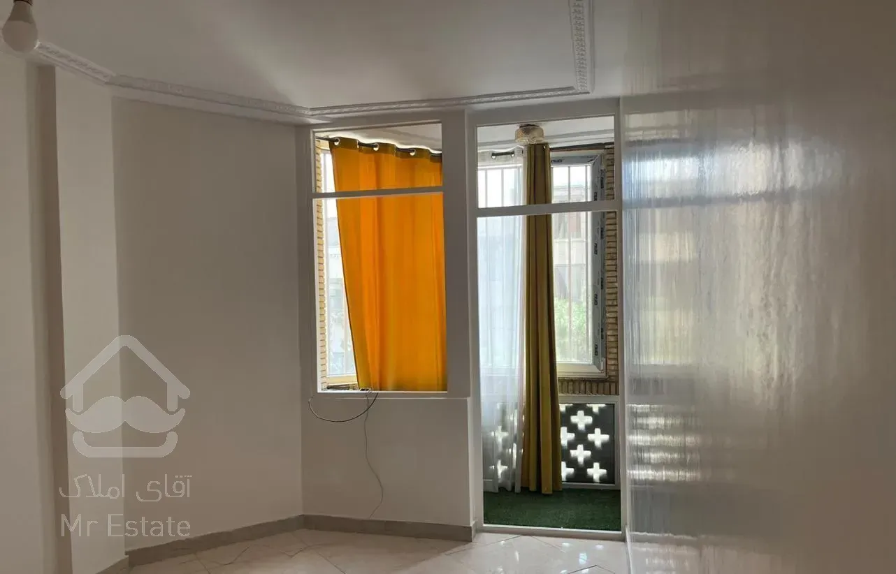 ۱۲۵متر دو خوابه با پارکینگ وانباری تخلیه