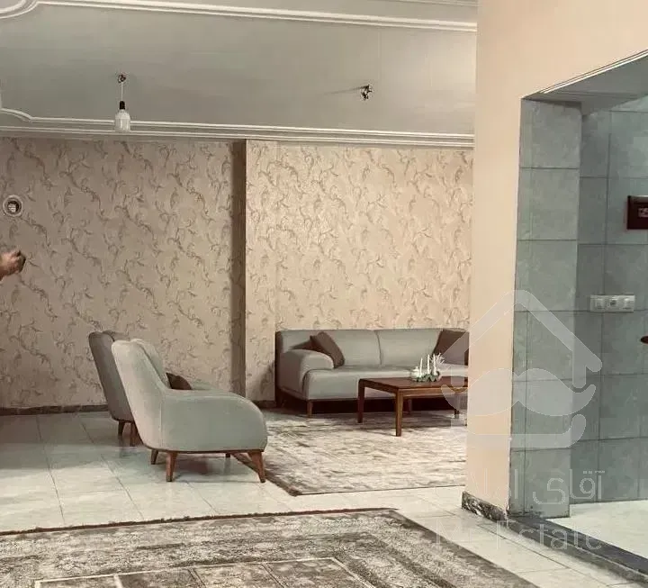 آپارتمان ابتدای کوچه بامداد