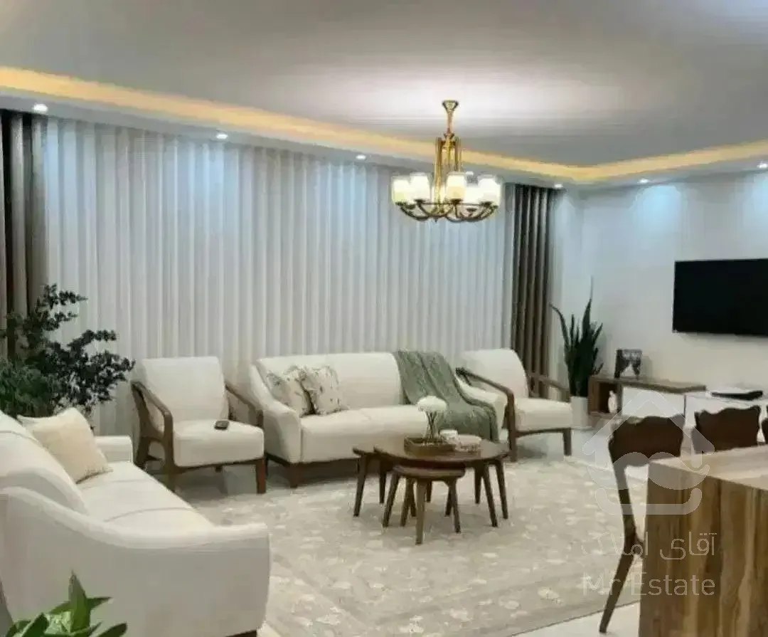 ۸۰متر نوساز/کم واحد/روبنما/پارکینگ انباری سندی/
