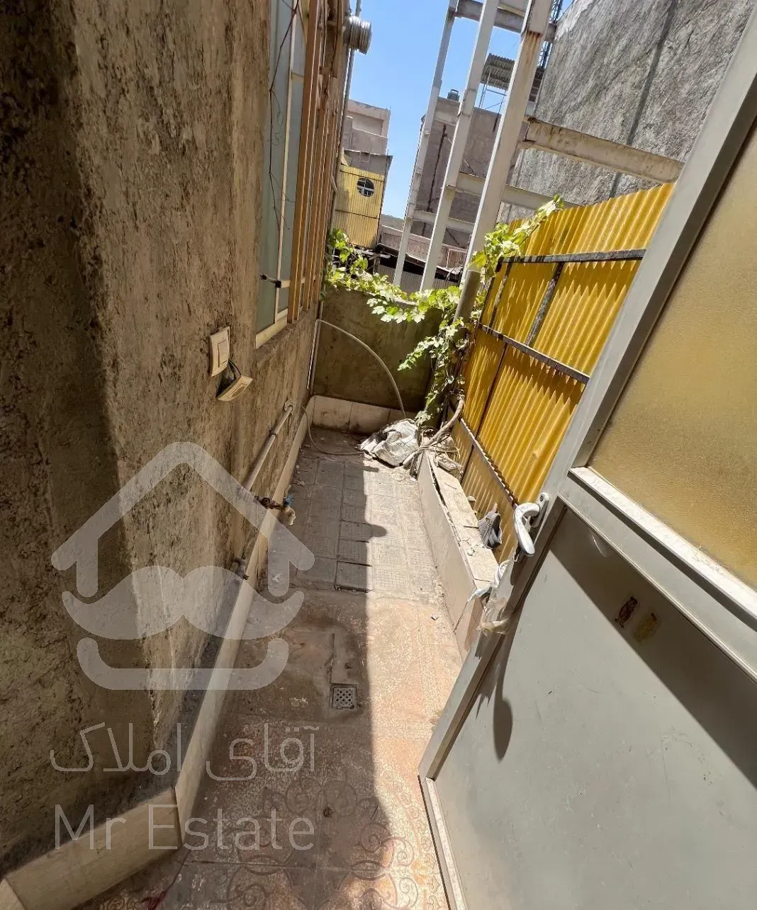 اپارتمان ۵۶ متری تخلیه