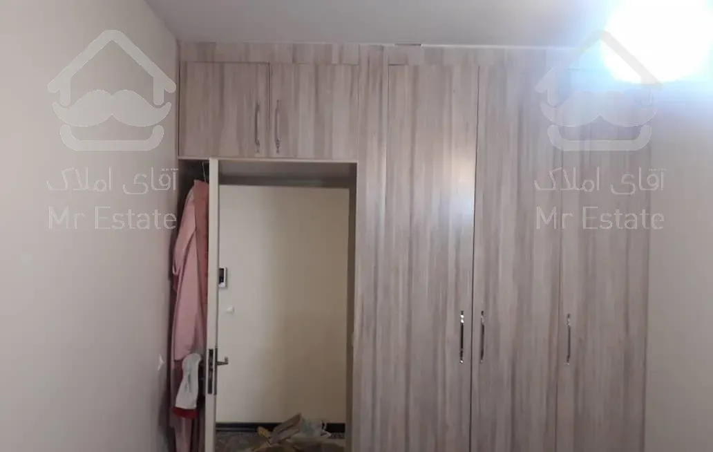 ۱۴۴ متر برج صیاد ۲ ، دریاچه چیتگر