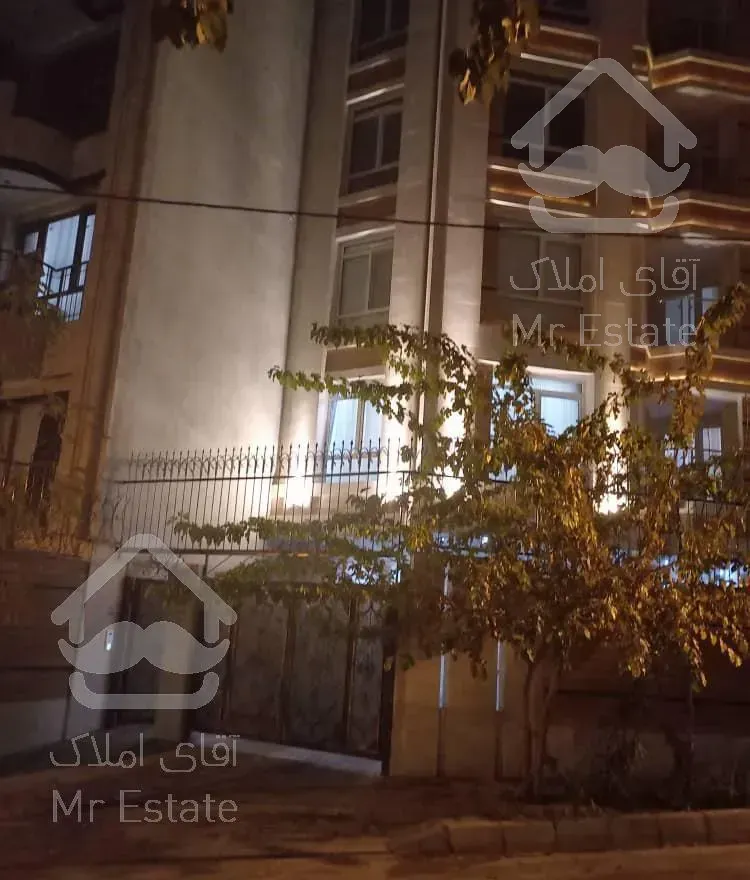 ۲۵۰ متر اپارتمان نوساز  شیک تک واحدی با امکانات