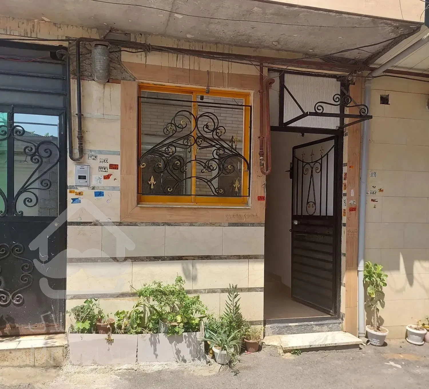 رهن خانه ۷۰ متری تک خوابه عینک خیابان بابایی