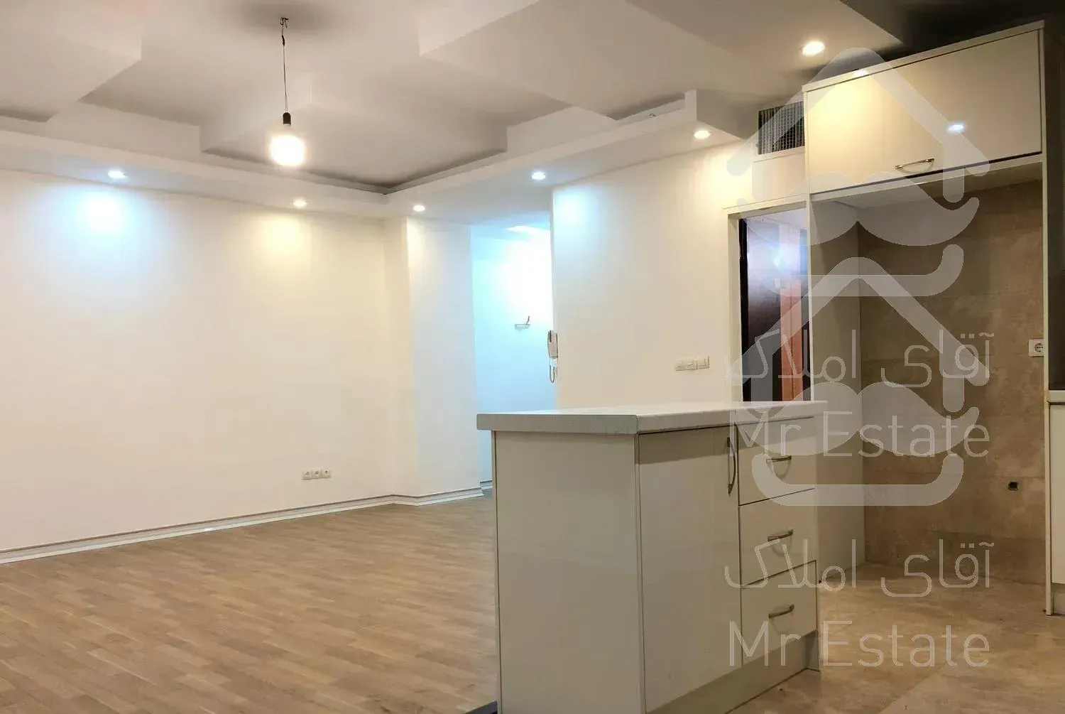 ۶۵ متر // ۱ خواب // شاهین شمالی